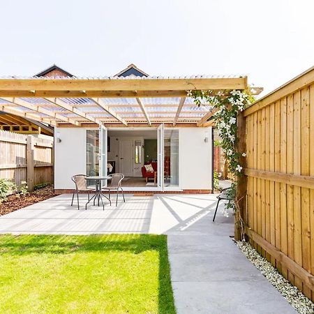Charming Chester Studio With Private Garden & Free Parking Exteriér fotografie