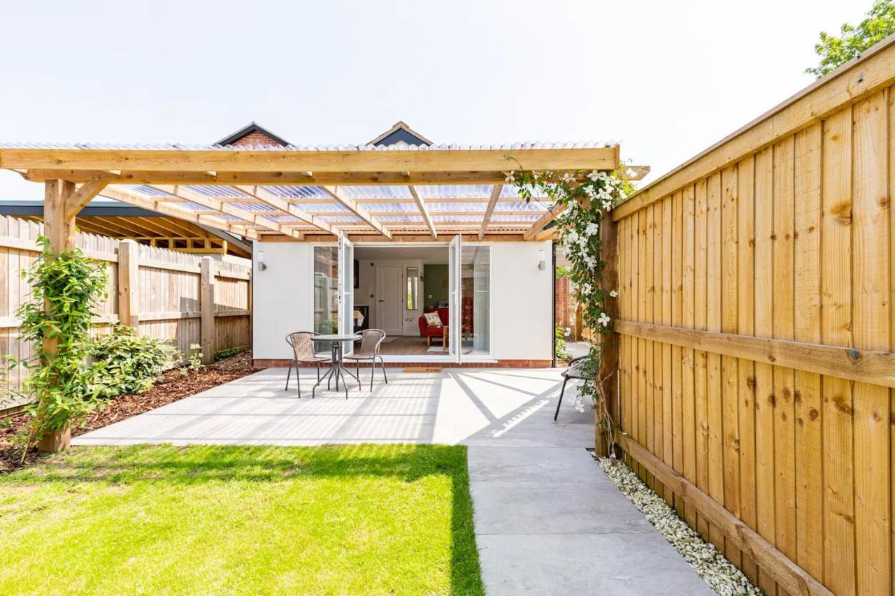 Charming Chester Studio With Private Garden & Free Parking Exteriér fotografie