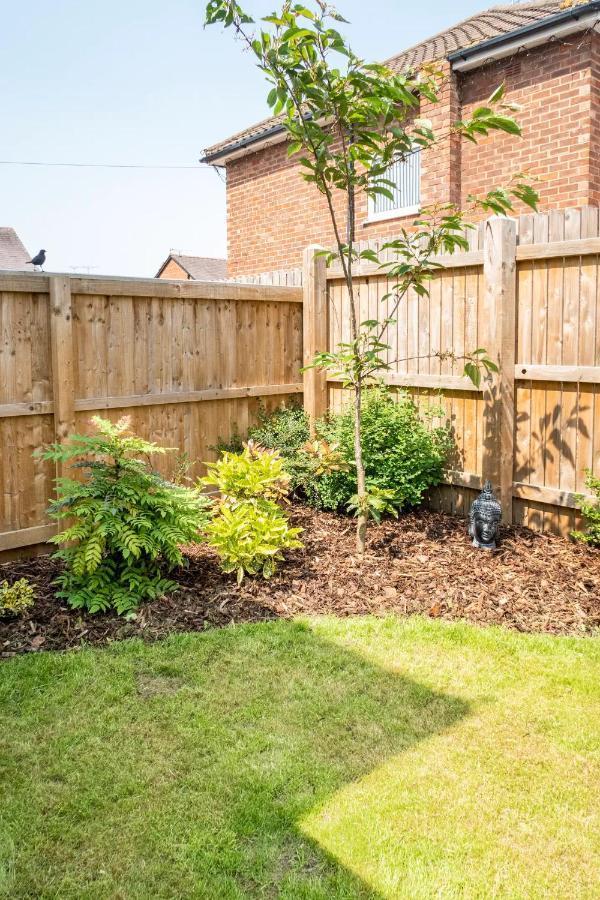 Charming Chester Studio With Private Garden & Free Parking Exteriér fotografie