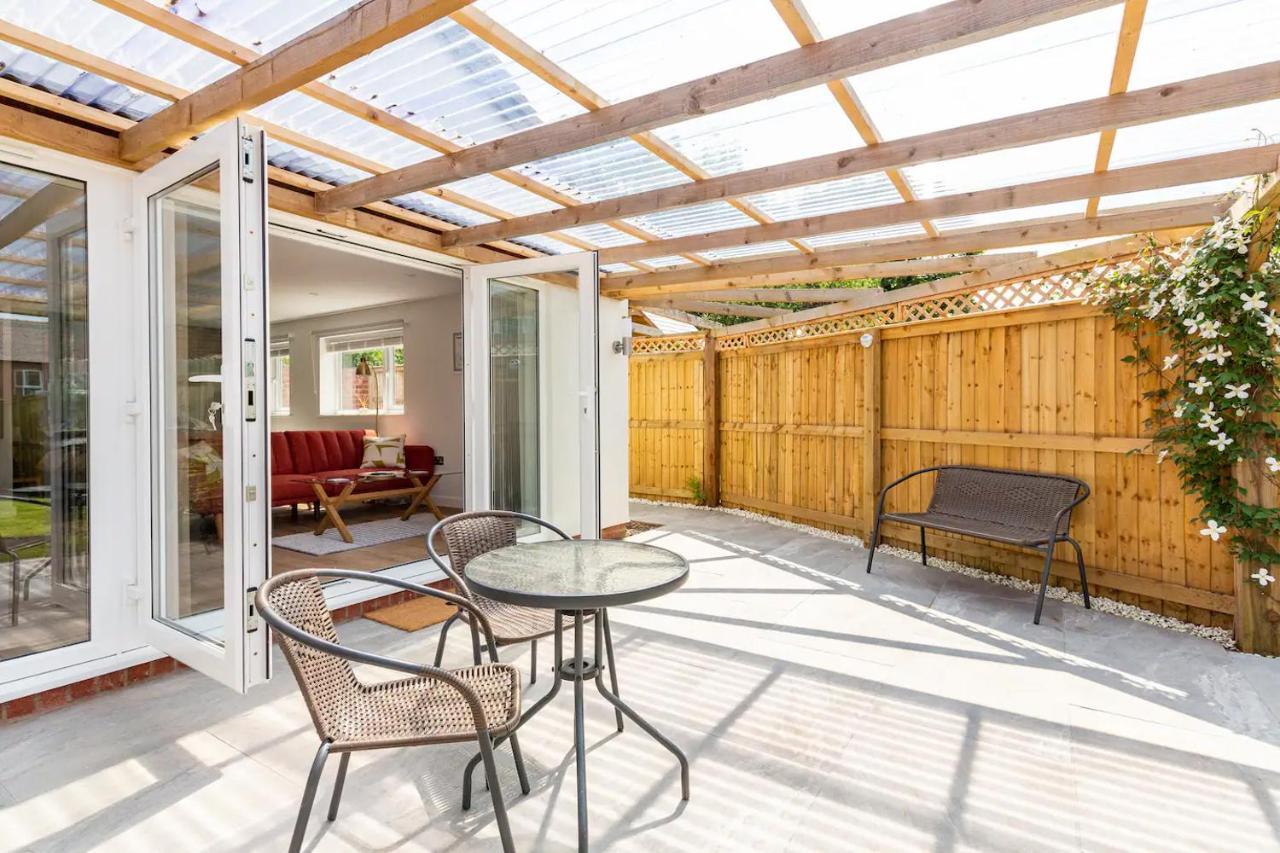 Charming Chester Studio With Private Garden & Free Parking Exteriér fotografie